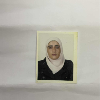 عائشة دويكات